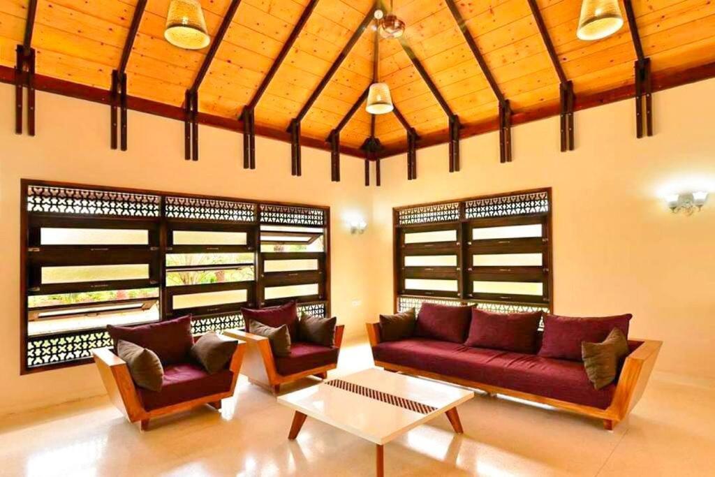 Vacation Villa-Devraj Residency - Bhuj, Kutch Екстериор снимка